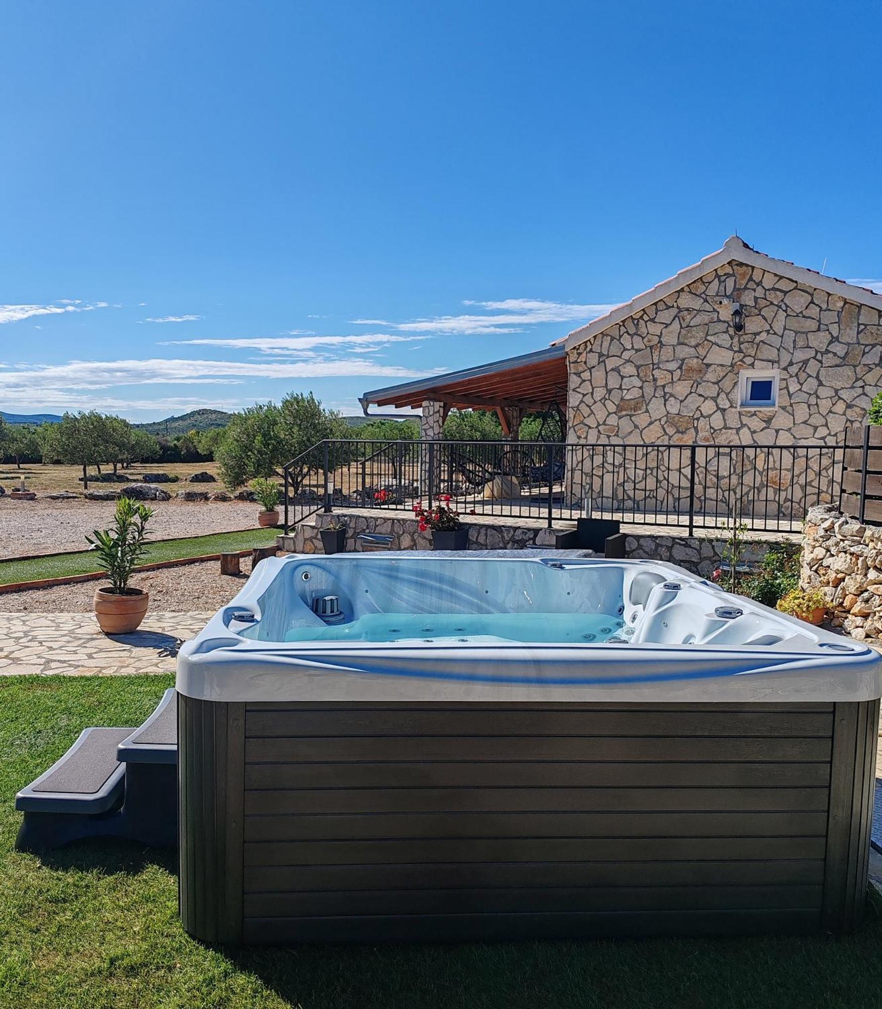 Holiday Home Juli With Jacuzzi 시베니크 외부 사진